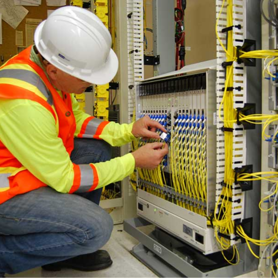 Telecommunicatie-installatie